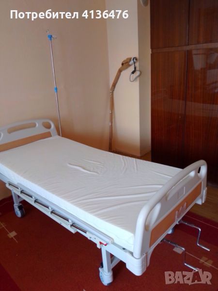 Механично болнично легло с 4 секции, снимка 1