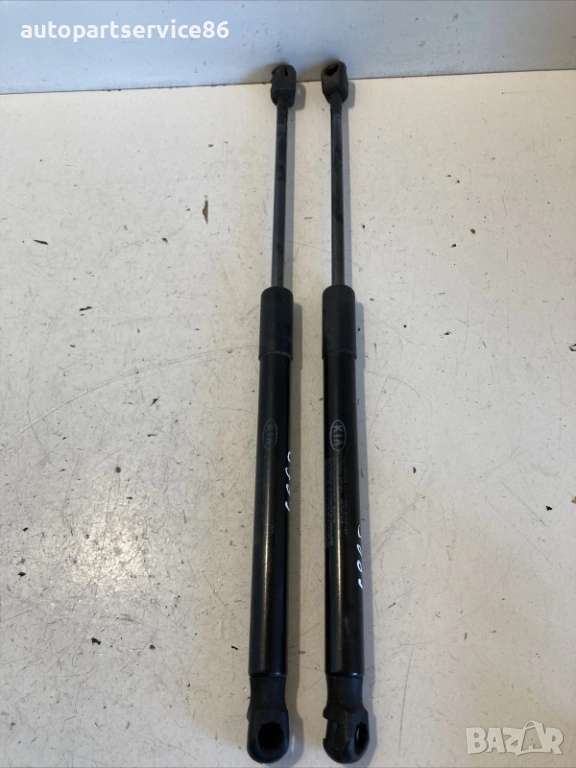 Амортисьори за задна врата ляв и десен за KIA Ceed 1.6 CRDi (2014) 81770-A2000, снимка 1