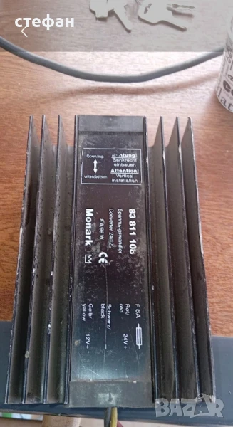 Конвертор на напрежение 24V-12V 100вата 8A за камион., снимка 1