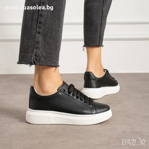 Олекотени дамски черни кецове от естествена кожа | Марка Tuasolea, снимка 1