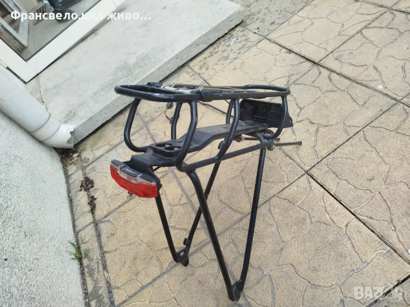 Багажник за електрически велосипед колело с ключ Bosch , снимка 1