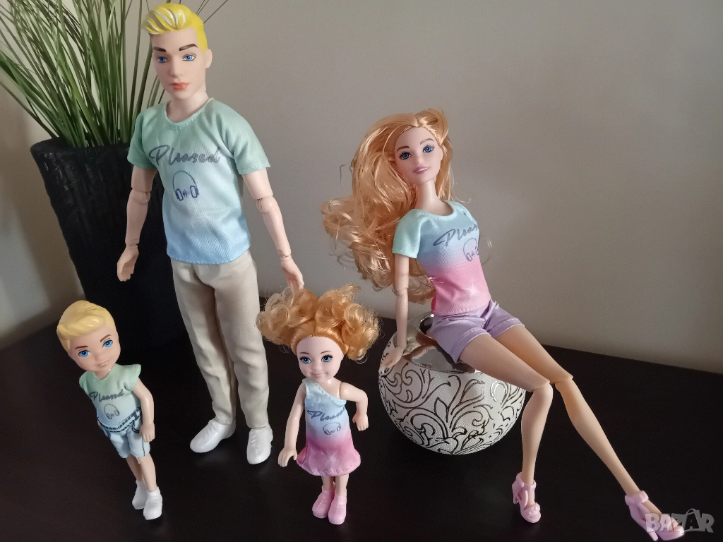 Семейство кукли. Нови., снимка 1