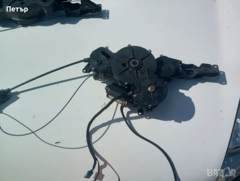 Механизъм с моторче за задна лява ел.врата Пежо 807 Ситроен Ц8 ланчия федра 1488889080, снимка 1