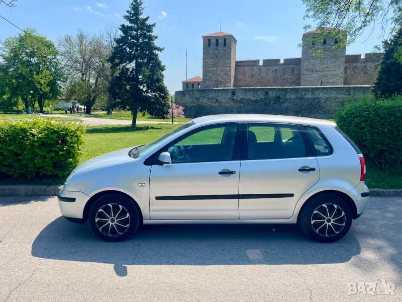 VW Polo 1.4 16V 75hps 2003 4/5 врати, снимка 1