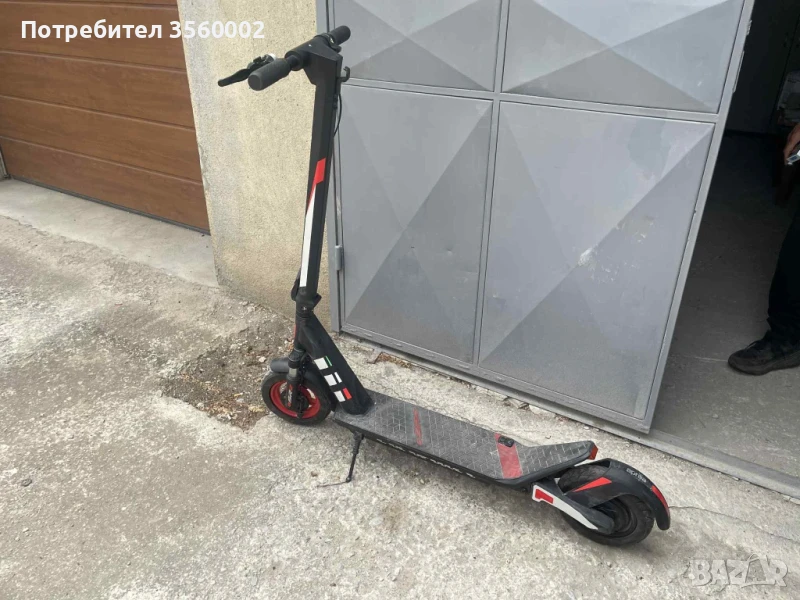 Продава се електрическа тротинетка Aprilia, снимка 1