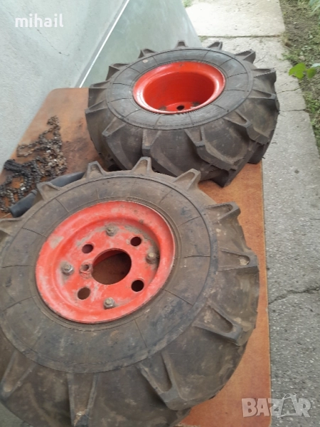 гуми с джанти за фреза, снимка 1