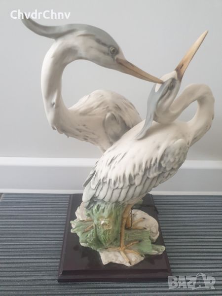 Армани Каподимонте фигура на две чапли (статуетка Capodimonte Armani HERONS), снимка 1