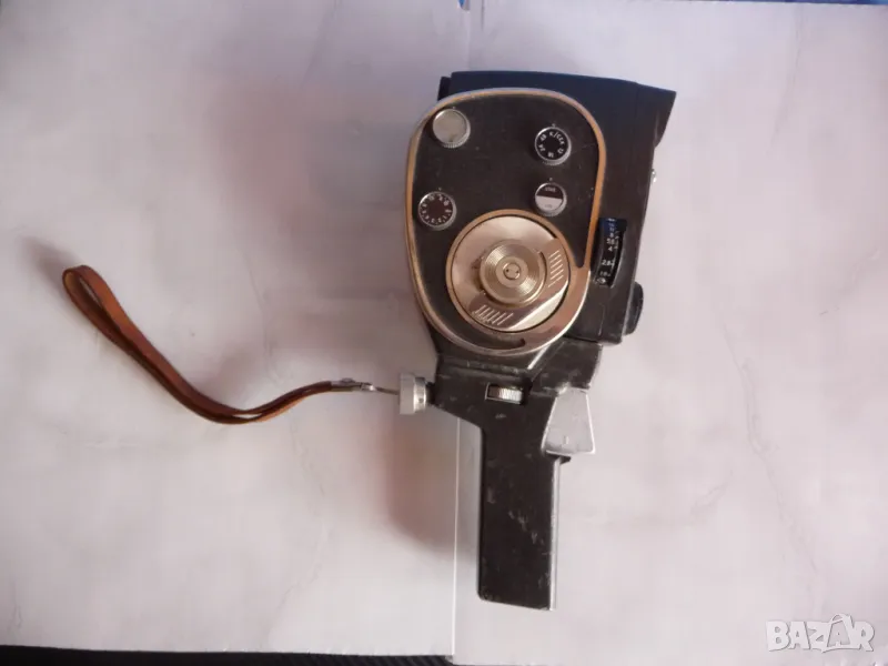 Видео камера Кварц 2 х 85 1 М Made in USSR видео лента филм руско производство, снимка 1