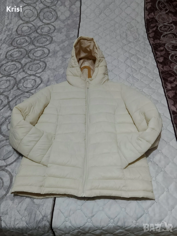 Дамско яке с качулка, снимка 1