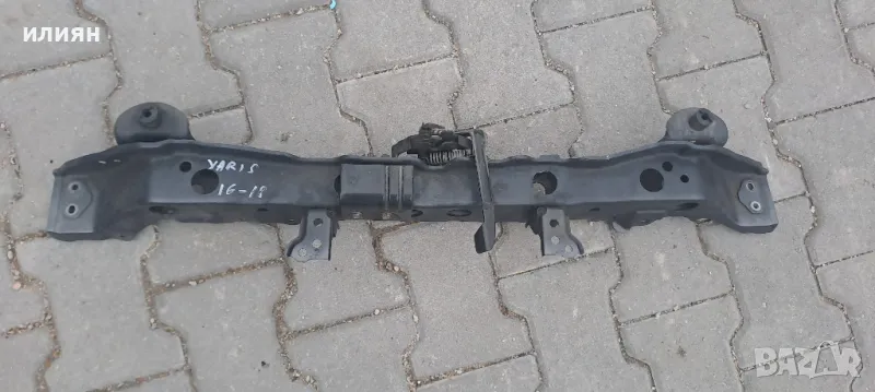 греда над радиаторите за Toyota Yaris 2016 2017 2018 2019 , снимка 1