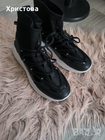 Маратонки от плат тип бота - 10 Е, снимка 2 - Маратонки - 53929549