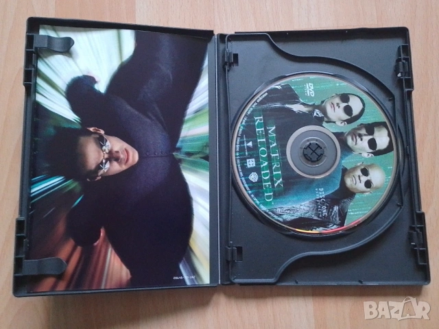 Матрицата Презареждане специално издание на два диска, снимка 2 - DVD филми - 38923639