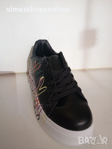 Дамски сникърси