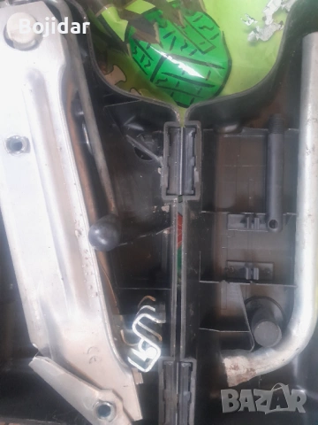 Комплект ,крик с ключ, снимка 2 - Аксесоари и консумативи - 53235274