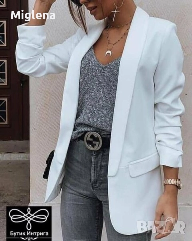 Дамско бяло сако , снимка 3 - Сака - 50603338