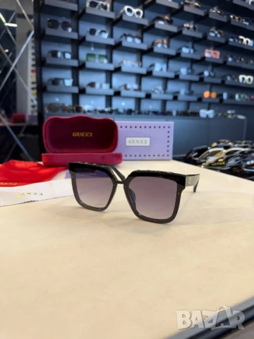 очила с черен обикновен калъф и ув защита gucci , снимка 3 - Слънчеви и диоптрични очила - 50843714