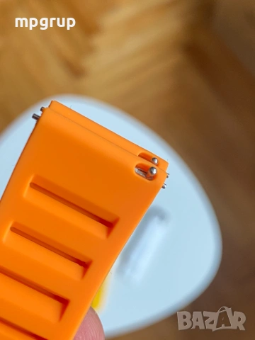 Продавам оригинален Мъжки часовник Hamilton Khaki Aviation X-Wind Qz. H77912535, снимка 15 - Мъжки - 53936590