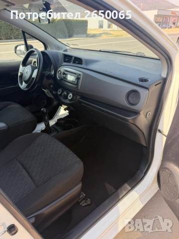 Тойота Yaris 1,0 бензин - 124.000 реални км.!, снимка 13 - Автомобили и джипове - 53857058