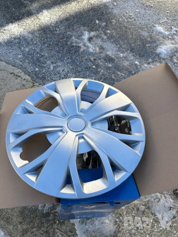 Тасове 15 16 цола налични  бус кемпер пътна помощ камионче автобис , снимка 4 - Гардероби - 53249443