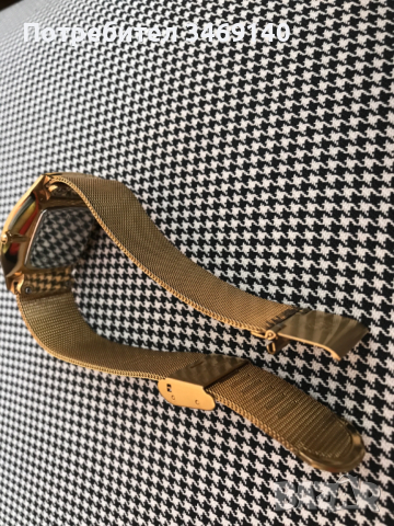 ПРОДАВАМ МАРКОВ ДАМСКИ ЧАСОВНИК, снимка 5 - Дамски - 54190091