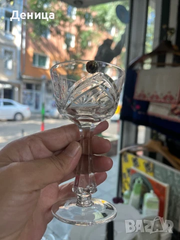Сливенски кристални чаши “Зорница” 6 броя-90 мл пълни Наличен етикет Цена-120 лв, снимка 4 - Сервизи - 51076359