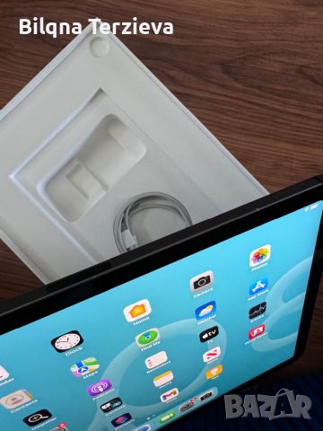 Продавам iPad Air 4, снимка 2 - Таблети - 46264753