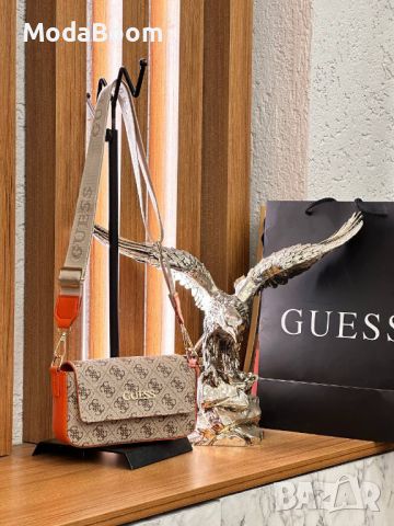 Guess • Стилни Дамски Чанти • Различни Цветове , снимка 14 - Чанти - 46741502