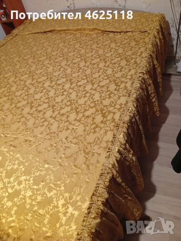 Покривка златиста с драперии за легло/спалня 1.40/2м