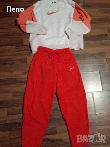 Екип Nike, снимка 1 - Спортни екипи - 46230732