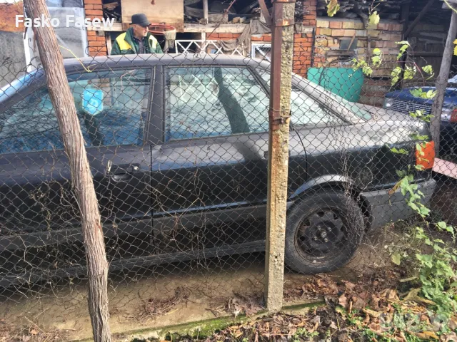 Audi 80 цяло за части, снимка 6 - Автомобили и джипове - 48098110