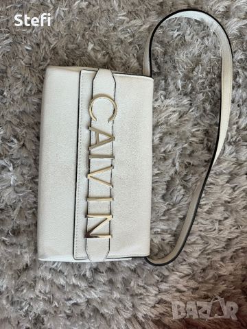 Дамска чанта Calvin Klein, снимка 1 - Чанти - 45598204