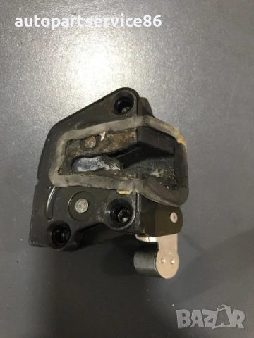 Механизъм за заключване на задна лява врата за KIA Carnival 2001–2006 2.9 CRDi, снимка 2 - Части - 53167518