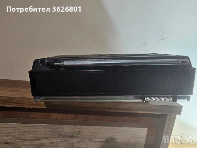 Продават Рядък Модел Транзисторче (NATIONAL PANASONIC RF-526 JAPAN, -1975г), снимка 3 - Радиокасетофони, транзистори - 48149166