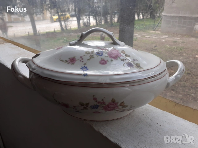 Голям супник български порцелан с маркировка, снимка 4 - Антикварни и старинни предмети - 53385315