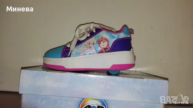 Обувки с колелца POP by HEELYS , снимка 5 - Детски обувки - 46940386