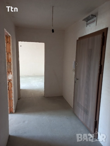 Тристаен апартамент Възраждане 1 от СОБСТВЕНИК.., снимка 12 - Апартаменти - 52203299