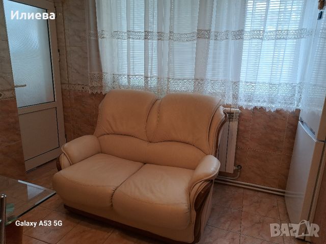 Кожен диван, снимка 2 - Дивани и мека мебел - 45594491