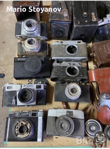 Стари фотоапарати, снимка 1 - Антикварни и старинни предмети - 45417888
