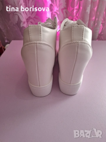 Дамски бели кецове на платформа , снимка 4 - Кецове - 54077254