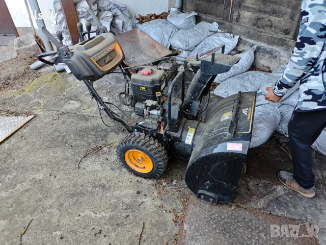 снегорин McCulloch , снимка 7 - Градинска техника - 49993179