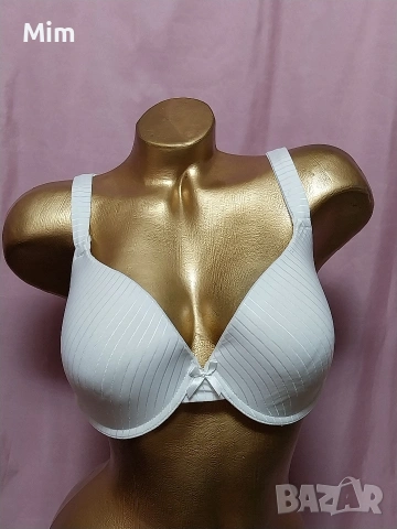 95 С/D Бял сутиен 