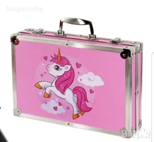 Комплект за рисуване и оцветяване на две нива в куфарче /145 части/ , снимка 2 - Рисуване и оцветяване - 52726863