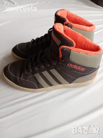 Боти Adidas 38 номер, снимка 3 - Детски обувки - 49507001