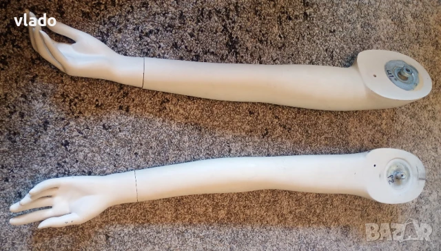 Ръка женски манекен, снимка 3 - Друго търговско оборудване - 48232257