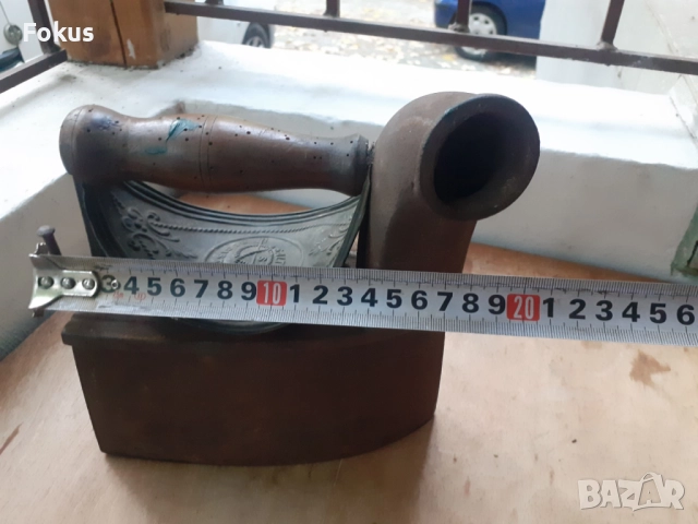 Стара английска ютия с комин, снимка 7 - Антикварни и старинни предмети - 52280953