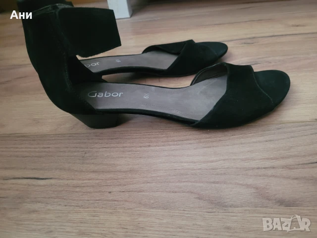 Велурени сандали Gabor 39 номер, снимка 6 - Сандали - 50956330