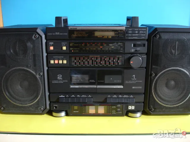 Радио касетофон CD Boombox Sharp CDX9, снимка 1 - Радиокасетофони, транзистори - 48515606