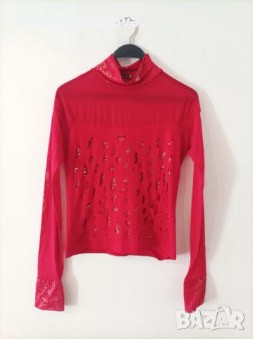 Червена дизайнерска блуза, размер S, снимка 2 - Блузи с дълъг ръкав и пуловери - 45559393