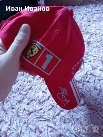 Оригинална шапка на Михаел Шумахер с автограф, снимка 3 - Фен артикули - 50430822