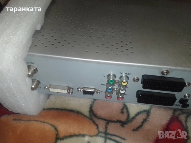 Сателитен приемник , снимка 6 - Приемници и антени - 51371778